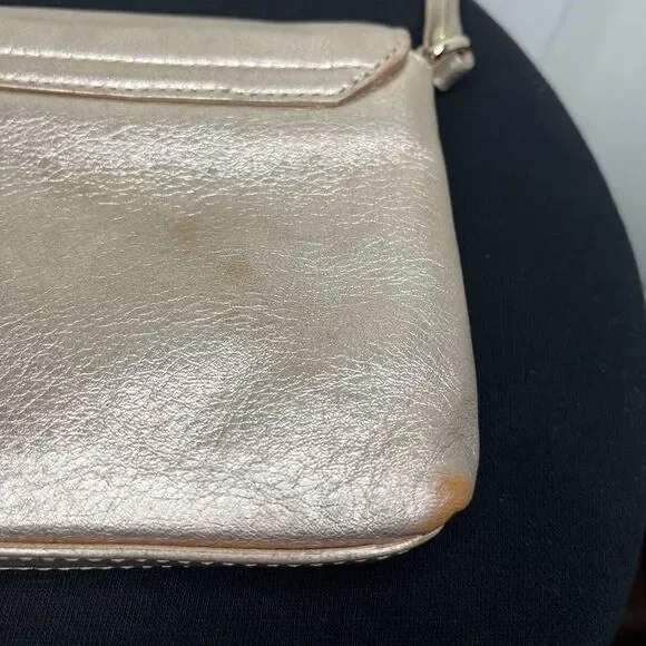 Kate Spade Leather Metallic purse​​​ - Picture 6 of 16